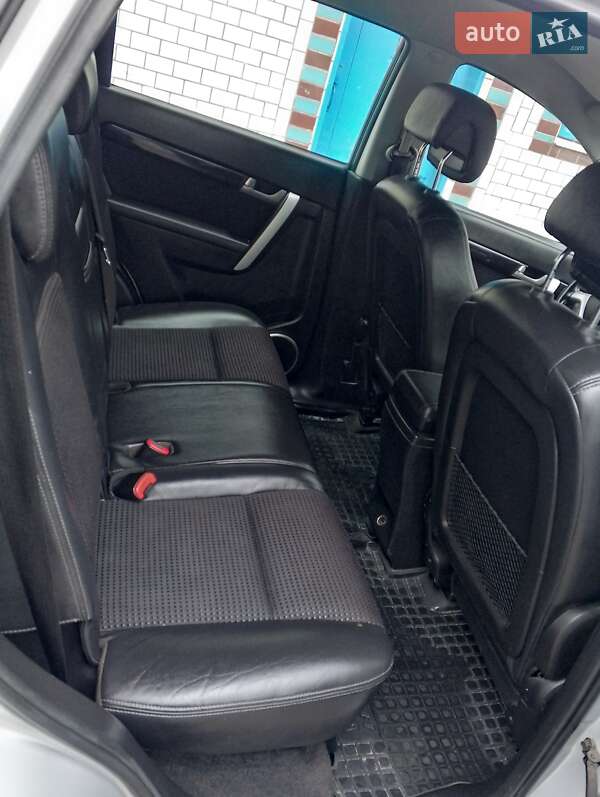 Внедорожник / Кроссовер Chevrolet Captiva 2011 в Борщеве