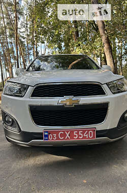 Позашляховик / Кросовер Chevrolet Captiva 2015 в Києві