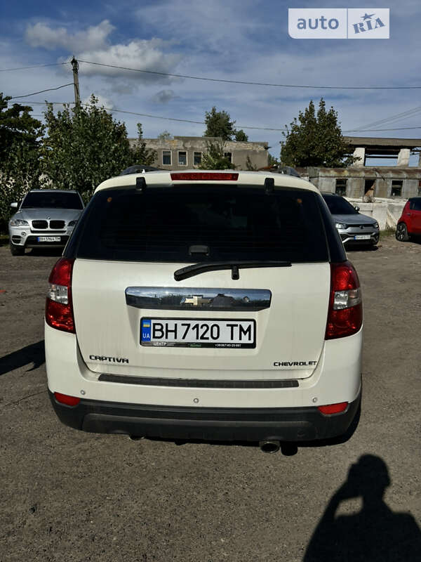 Внедорожник / Кроссовер Chevrolet Captiva 2011 в Белгороде-Днестровском