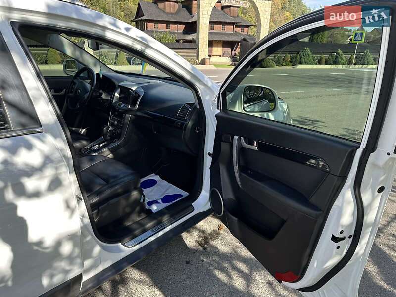 Внедорожник / Кроссовер Chevrolet Captiva 2012 в Кременчуге фото 18 Внедорожник / Кроссовер Chevrolet Captiva 2012 в Кременчуге