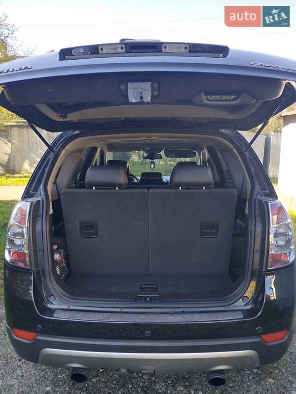 Позашляховик / Кросовер Chevrolet Captiva 2011 в Стрию