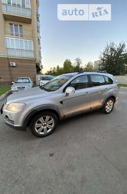 Позашляховик / Кросовер Chevrolet Captiva 2008 в Києві