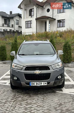 Внедорожник / Кроссовер Chevrolet Captiva 2011 в Ровно