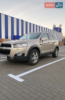 Позашляховик / Кросовер Chevrolet Captiva 2011 в Броварах