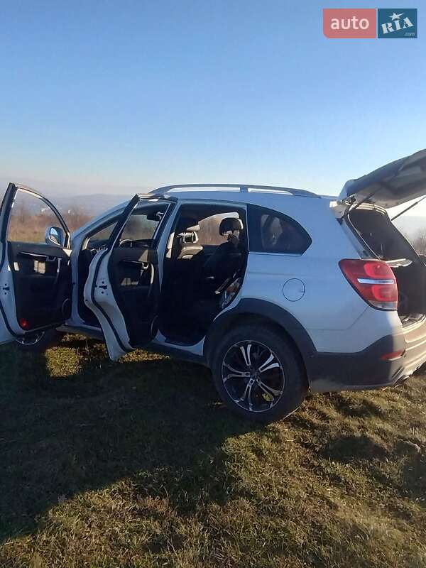Внедорожник / Кроссовер Chevrolet Captiva 2013 в Косове фото 35 Внедорожник / Кроссовер Chevrolet Captiva 2013 в Косове