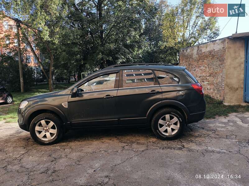 Позашляховик / Кросовер Chevrolet Captiva 2007 в Сарнах