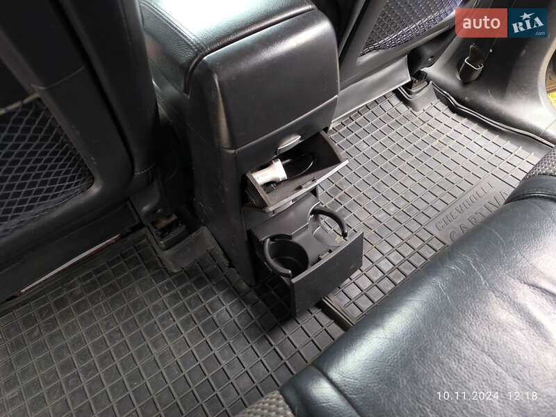 Позашляховик / Кросовер Chevrolet Captiva 2007 в Сарнах