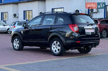 Внедорожник / Кроссовер Chevrolet Captiva 2010 в Ровно