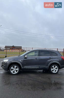 Внедорожник / Кроссовер Chevrolet Captiva 2012 в Луцке