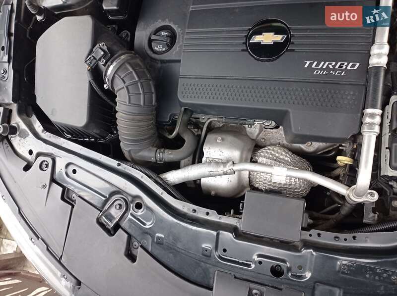 Позашляховик / Кросовер Chevrolet Captiva 2013 в Львові