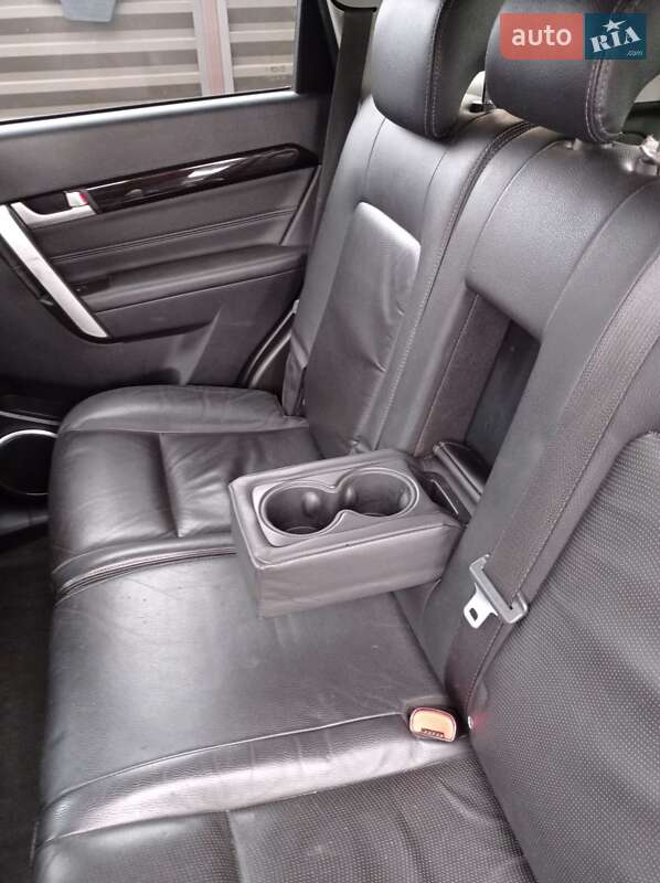 Позашляховик / Кросовер Chevrolet Captiva 2013 в Львові