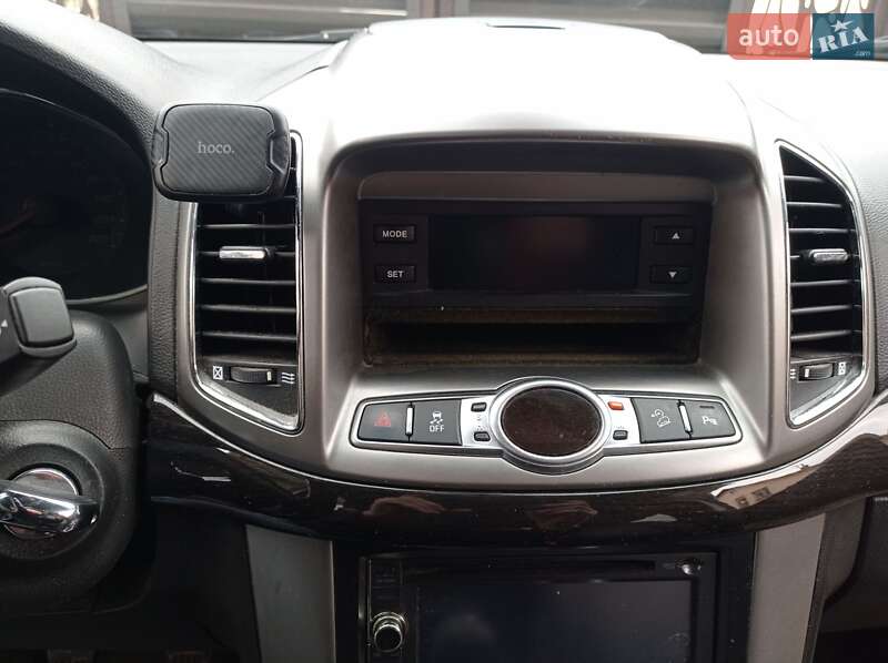 Позашляховик / Кросовер Chevrolet Captiva 2013 в Львові