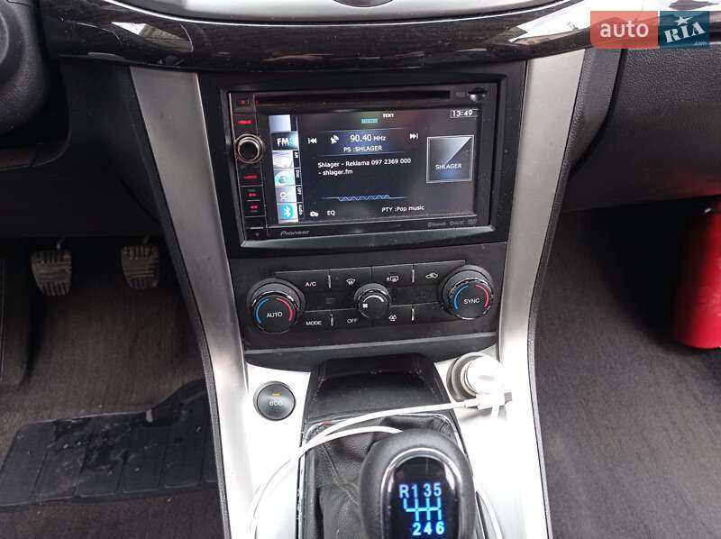 Позашляховик / Кросовер Chevrolet Captiva 2013 в Львові