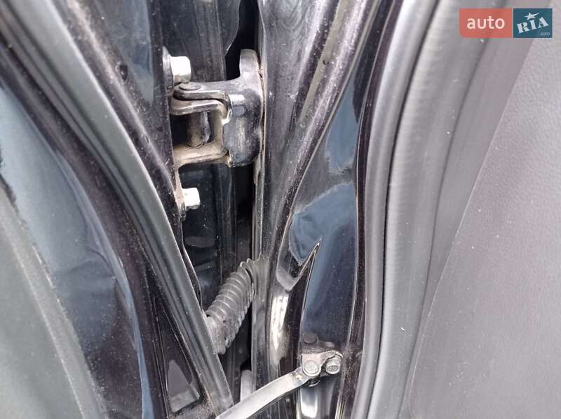 Позашляховик / Кросовер Chevrolet Captiva 2013 в Львові