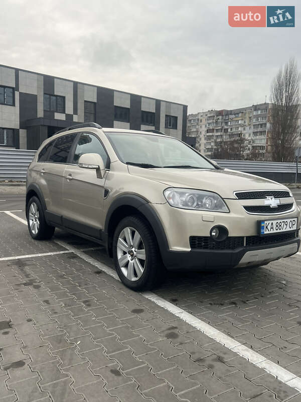 Внедорожник / Кроссовер Chevrolet Captiva 2007 в Киеве