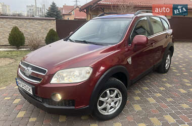 Позашляховик / Кросовер Chevrolet Captiva 2008 в Львові