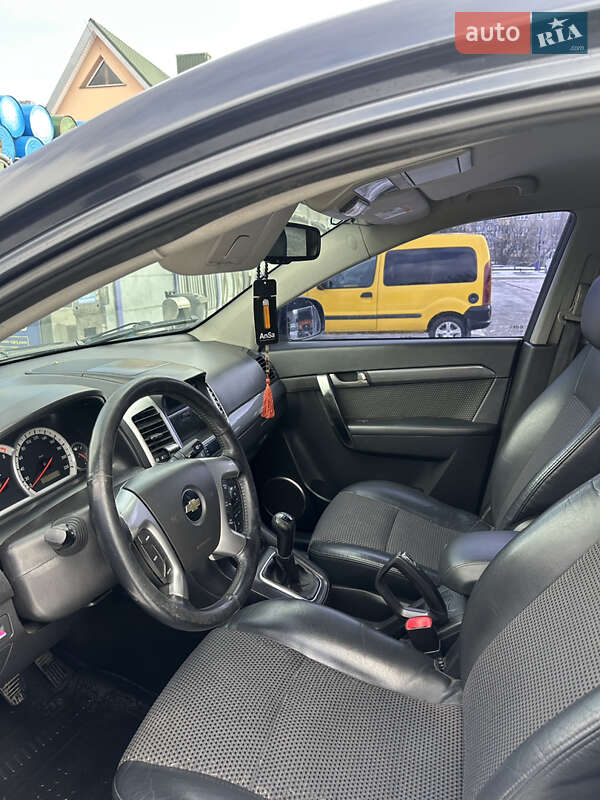 Внедорожник / Кроссовер Chevrolet Captiva 2008 в Ровно