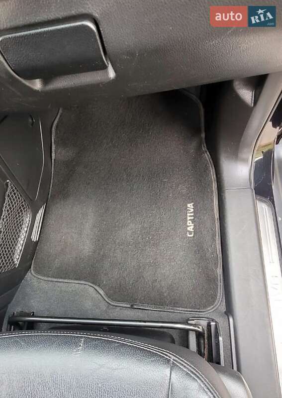 Внедорожник / Кроссовер Chevrolet Captiva 2011 в Киеве фото 17 Внедорожник / Кроссовер Chevrolet Captiva 2011 в Киеве