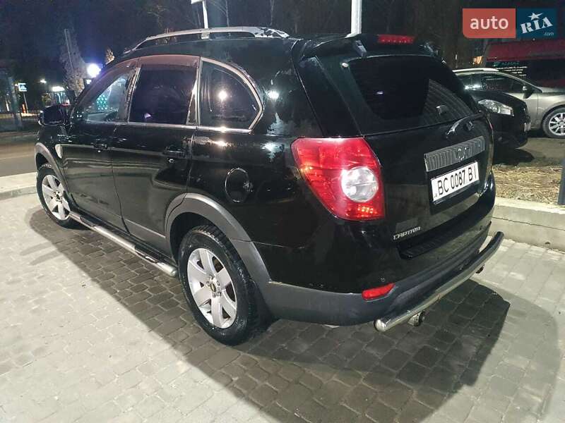 Позашляховик / Кросовер Chevrolet Captiva 2008 в Винниках