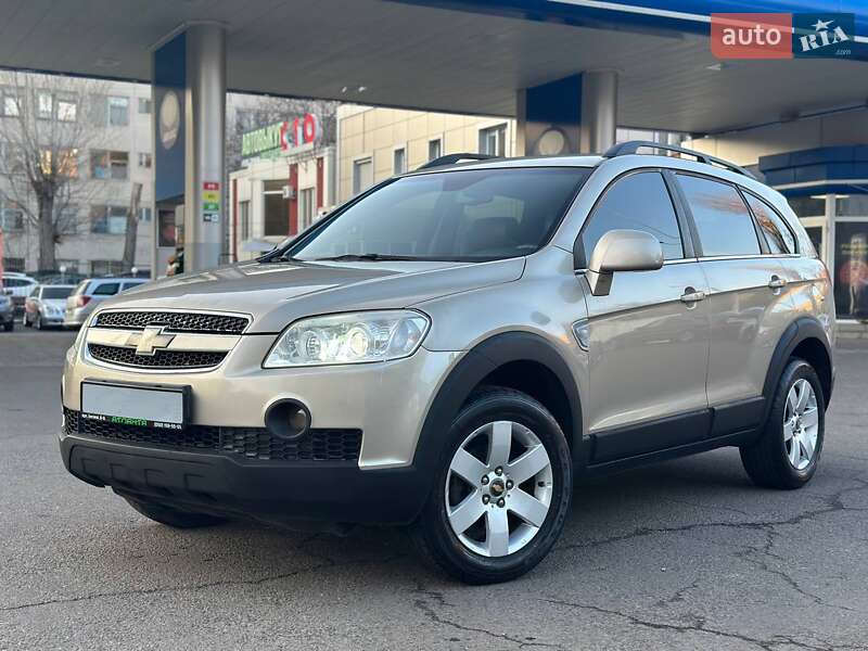 Позашляховик / Кросовер Chevrolet Captiva 2007 в Одесі