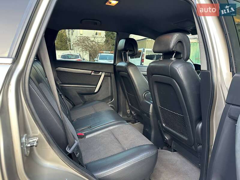 Позашляховик / Кросовер Chevrolet Captiva 2007 в Одесі