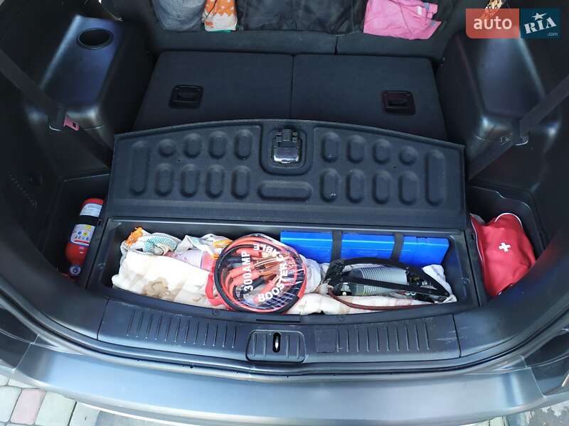 Внедорожник / Кроссовер Chevrolet Captiva 2015 в Широкой Даче