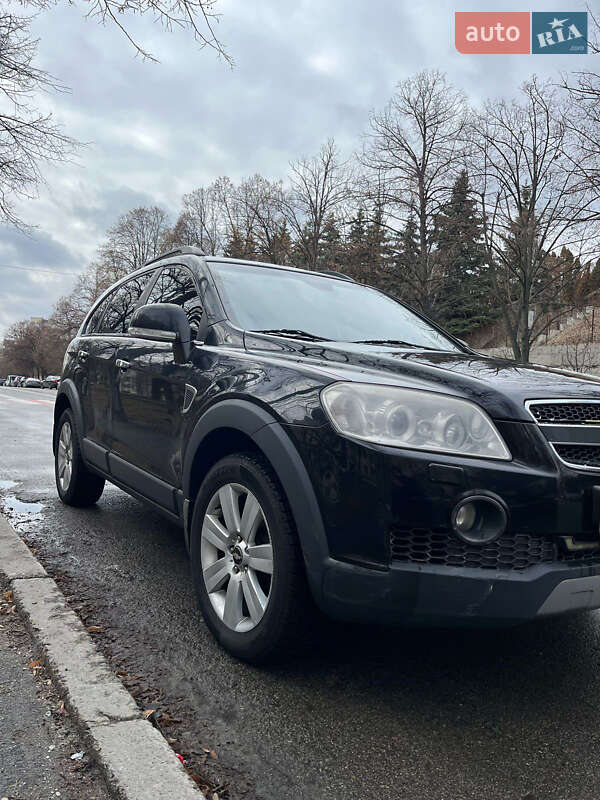 Внедорожник / Кроссовер Chevrolet Captiva 2008 в Киеве