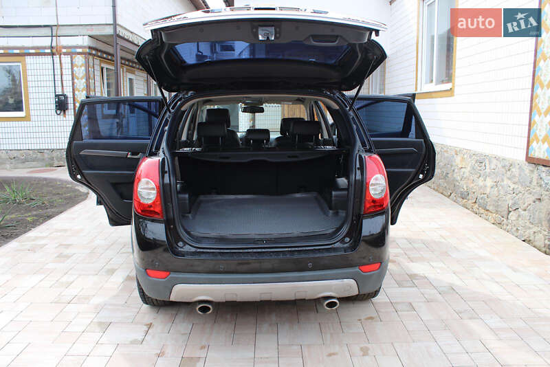 Позашляховик / Кросовер Chevrolet Captiva 2008 в Христинівці
