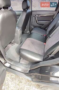 Внедорожник / Кроссовер Chevrolet Captiva 2007 в 
