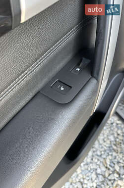 Внедорожник / Кроссовер Chevrolet Captiva 2013 в 
