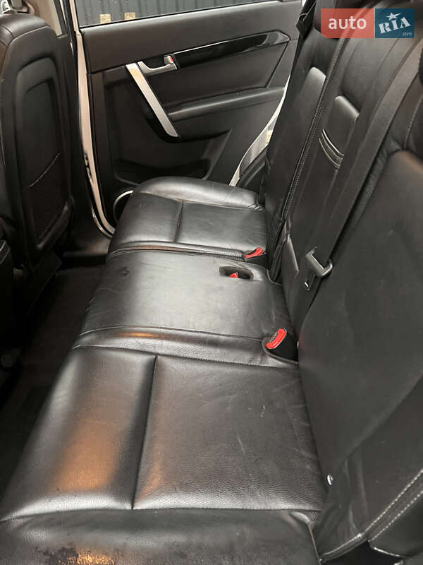 Внедорожник / Кроссовер Chevrolet Captiva 2012 в Львове