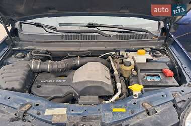 Внедорожник / Кроссовер Chevrolet Captiva 2006 в 