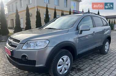 Внедорожник / Кроссовер Chevrolet Captiva 2010 в Ровно