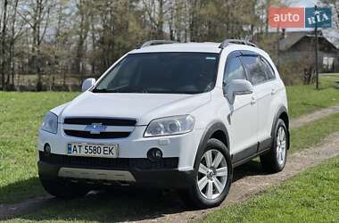Позашляховик / Кросовер Chevrolet Captiva 2009 в 