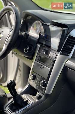 Позашляховик / Кросовер Chevrolet Captiva 2009 в 