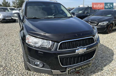 Позашляховик / Кросовер Chevrolet Captiva 2012 в 