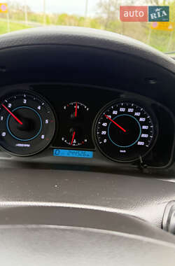 Внедорожник / Кроссовер Chevrolet Captiva 2012 в 