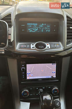 Позашляховик / Кросовер Chevrolet Captiva 2013 в 