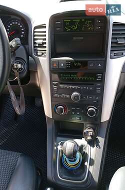 Позашляховик / Кросовер Chevrolet Captiva 2010 в 
