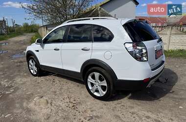 Внедорожник / Кроссовер Chevrolet Captiva 2012 в 