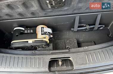 Внедорожник / Кроссовер Chevrolet Captiva 2012 в 