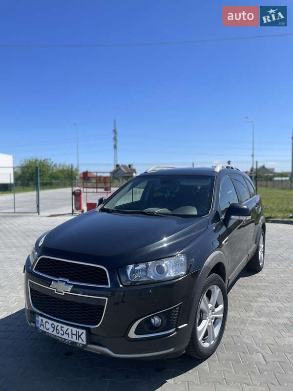 Внедорожник / Кроссовер Chevrolet Captiva 2013 в Луцке