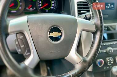 Позашляховик / Кросовер Chevrolet Captiva 2010 в 