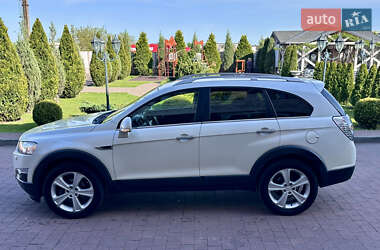 Позашляховик / Кросовер Chevrolet Captiva 2011 в 