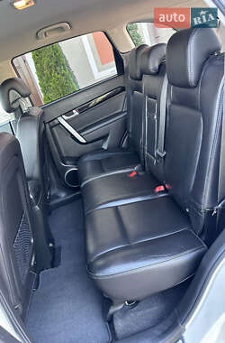 Позашляховик / Кросовер Chevrolet Captiva 2011 в 
