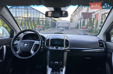 Позашляховик / Кросовер Chevrolet Captiva 2011 в 