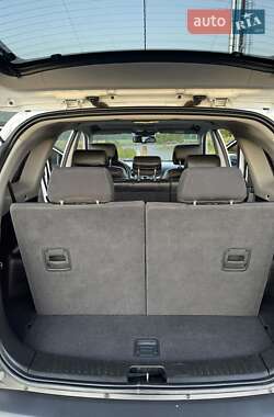 Позашляховик / Кросовер Chevrolet Captiva 2013 в 
