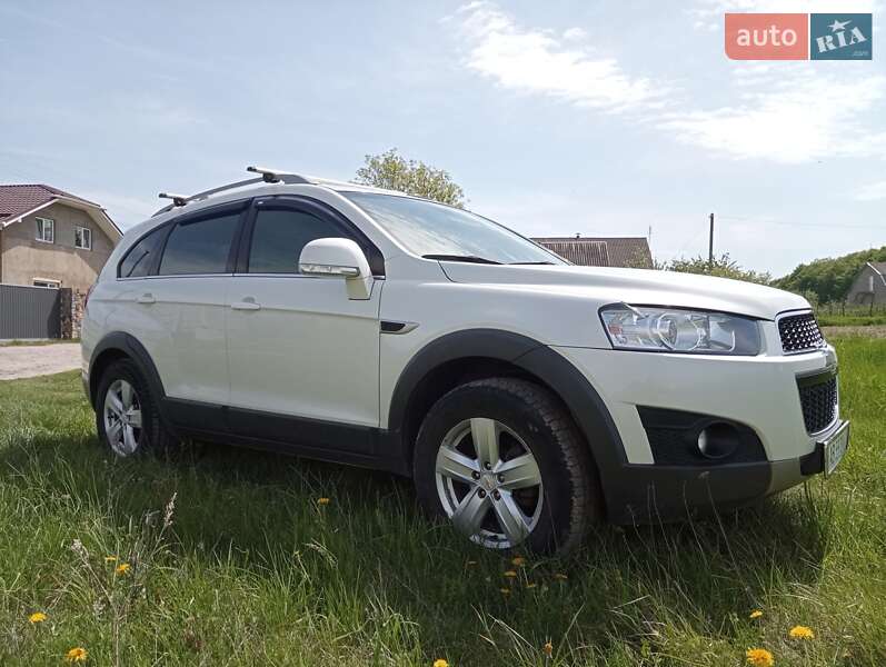Позашляховик / Кросовер Chevrolet Captiva 2012 в Бару фото 2 Позашляховик / Кросовер Chevrolet Captiva 2012 в Бару