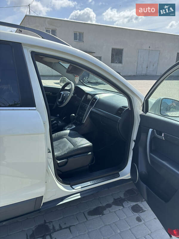 Позашляховик / Кросовер Chevrolet Captiva 2010 в Борщеві