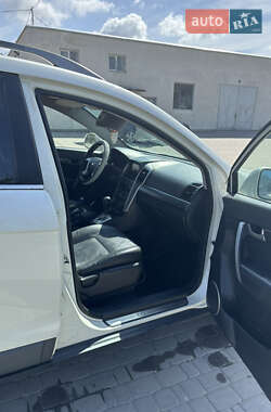 Позашляховик / Кросовер Chevrolet Captiva 2010 в 